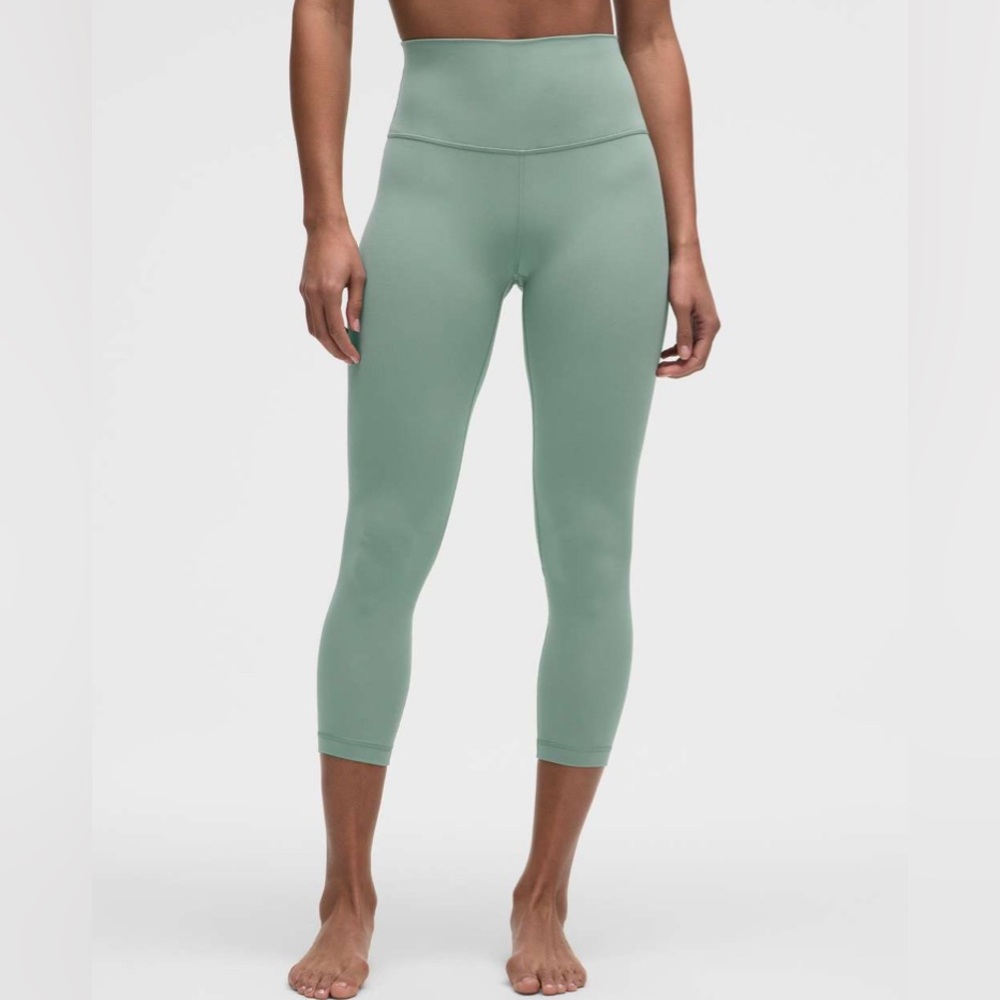 Women’s Lululemon Align High-Rise Crop 23"